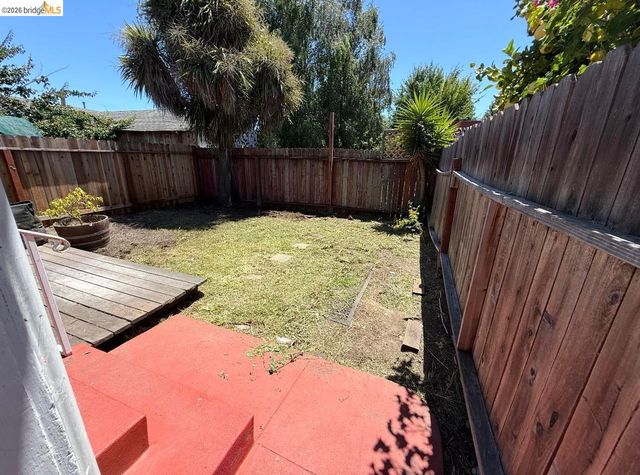 3212 Esmond Ave, Richmond, CA 94804