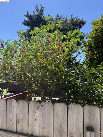 3212 Esmond Ave, Richmond, CA 94804