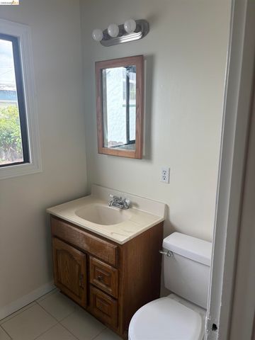 3212 Esmond Ave, Richmond, CA 94804