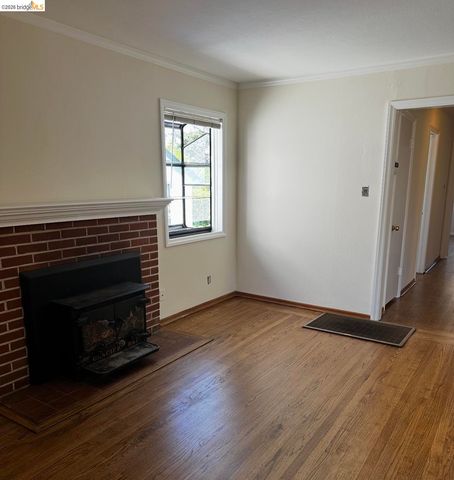 3212 Esmond Ave, Richmond, CA 94804