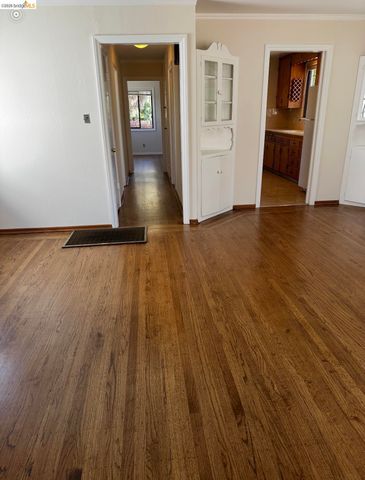 3212 Esmond Ave, Richmond, CA 94804