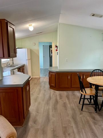 1905 SE 8th Avenue, Okeechobee, FL 34974