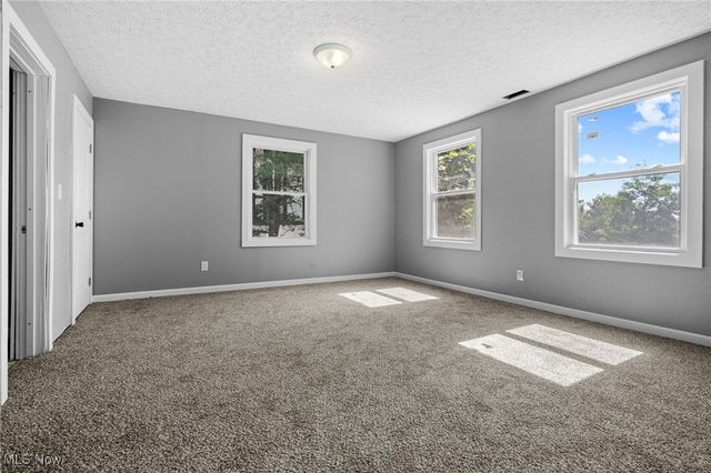 1625 Market Avenue N, Canton, OH 44714