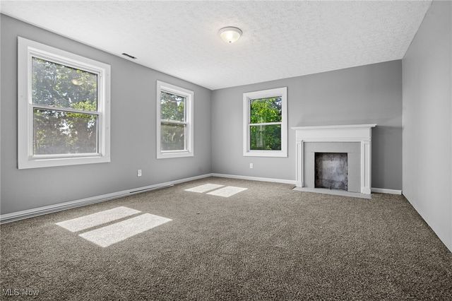 1625 Market Avenue N, Canton, OH 44714