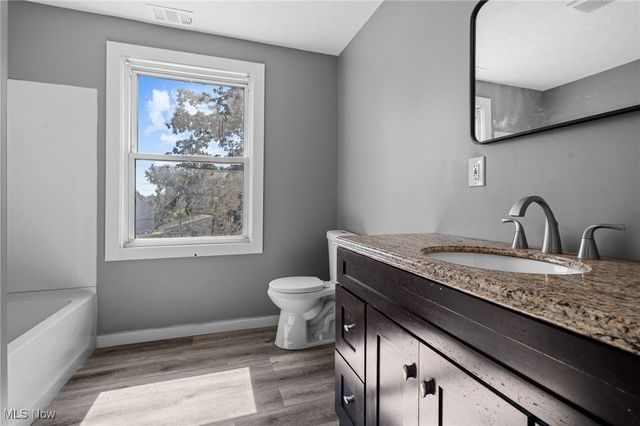 1625 Market Avenue N, Canton, OH 44714