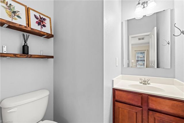 6009 Accord Court, Pfafftown, NC 27040