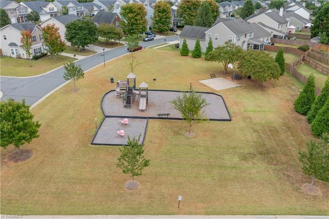 6009 Accord Court, Pfafftown, NC 27040