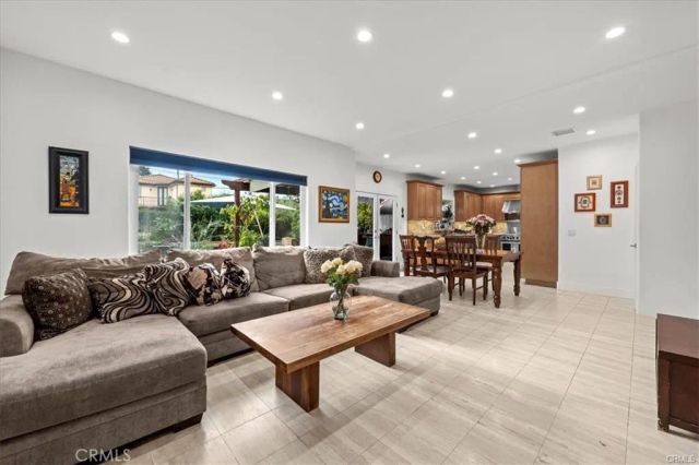 14916 Hesby, Sherman Oaks, CA 91403