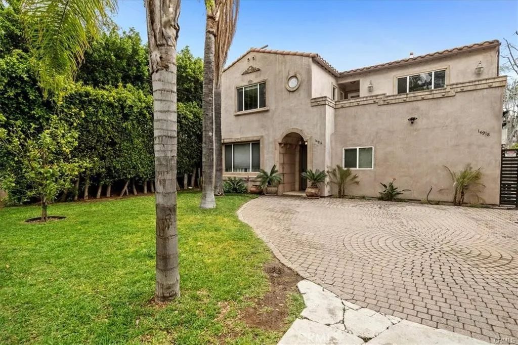 14916 Hesby, Sherman Oaks, CA 91403