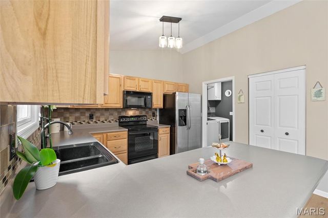 3820 Bedford Pointe Drive, Wentzville, MO 63385