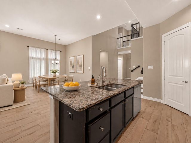 5247 Pickford Grove, Sugar Land, TX 77479