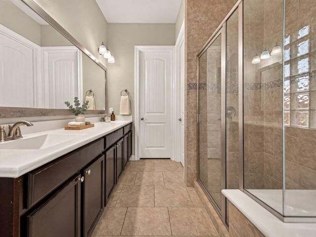5247 Pickford Grove, Sugar Land, TX 77479