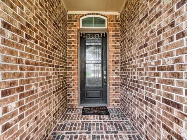 5247 Pickford Grove, Sugar Land, TX 77479
