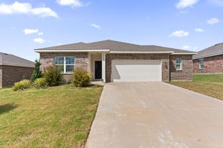 2641 Sagebrush Drive, Glenn Heights, TX 75154