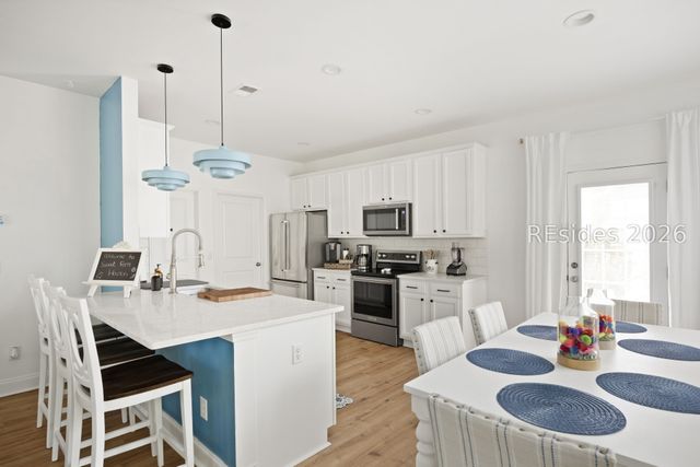 75 10th Ave, Bluffton, SC 29910