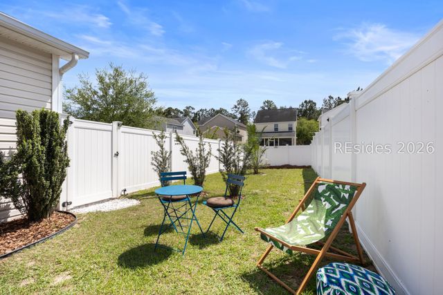 75 10th Ave, Bluffton, SC 29910