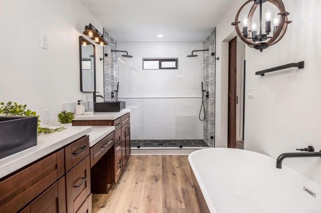 7413 Rowena, San Diego, CA 92119