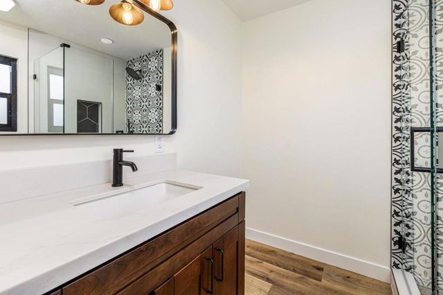 7413 Rowena, San Diego, CA 92119