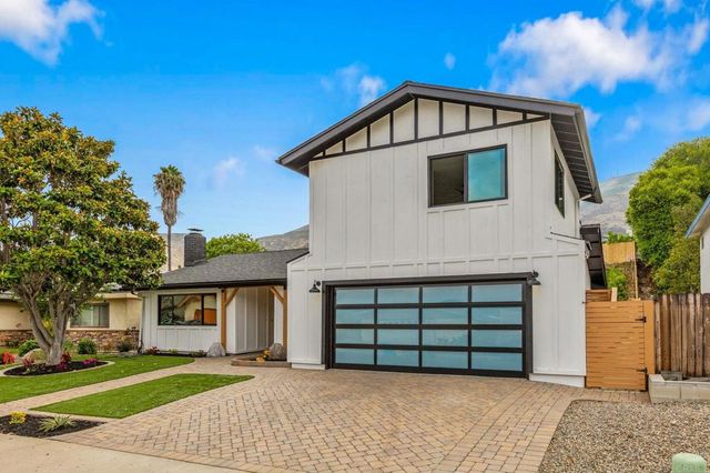 7413 Rowena, San Diego, CA 92119