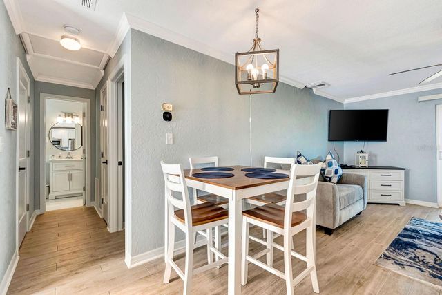 5830 MIDNIGHT PASS ROAD 61, Sarasota, FL 34242