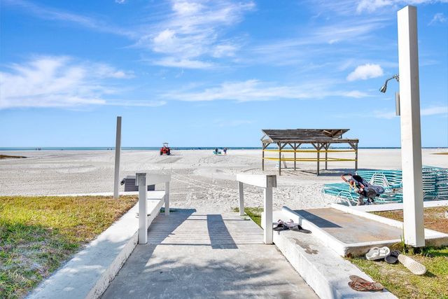 5830 MIDNIGHT PASS ROAD 61, Sarasota, FL 34242