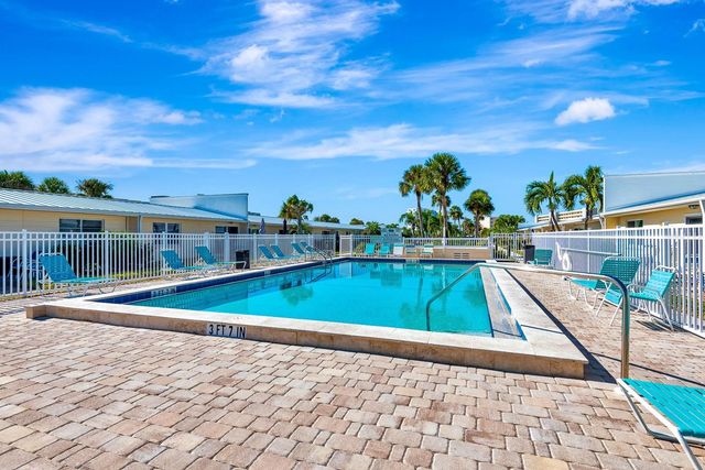 5830 MIDNIGHT PASS ROAD 61, Sarasota, FL 34242