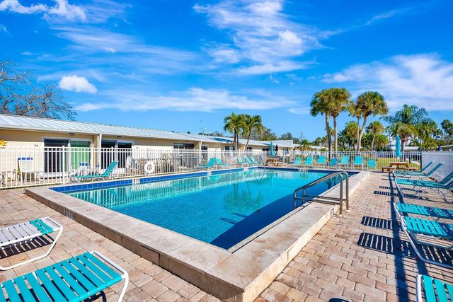 5830 MIDNIGHT PASS ROAD 61, Sarasota, FL 34242