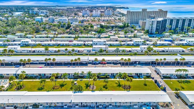 5830 MIDNIGHT PASS ROAD 61, Sarasota, FL 34242