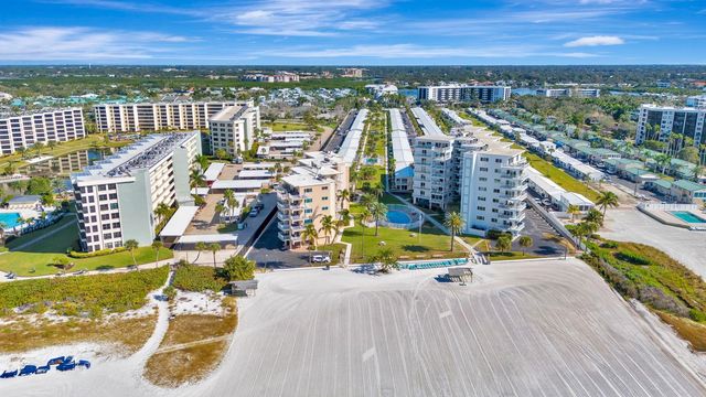 5830 MIDNIGHT PASS ROAD 61, Sarasota, FL 34242