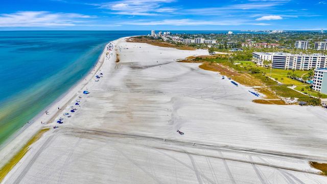 5830 MIDNIGHT PASS ROAD 61, Sarasota, FL 34242