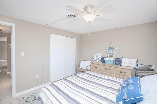 209 DEERFIELD AVENUE NE, Port Charlotte, FL 33952