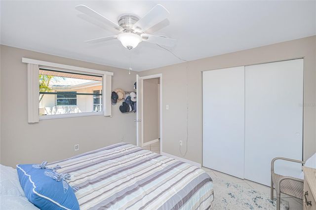 209 DEERFIELD AVENUE NE, Port Charlotte, FL 33952