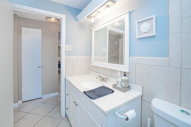 209 DEERFIELD AVENUE NE, Port Charlotte, FL 33952