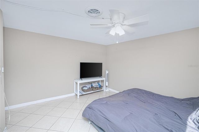 209 DEERFIELD AVENUE NE, Port Charlotte, FL 33952