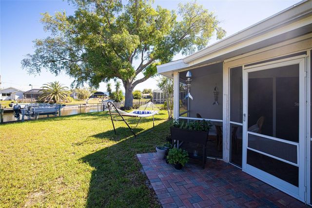 209 DEERFIELD AVENUE NE, Port Charlotte, FL 33952