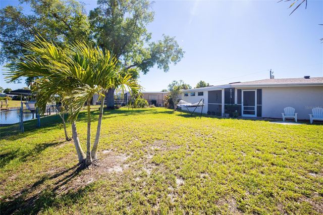 209 DEERFIELD AVENUE NE, Port Charlotte, FL 33952