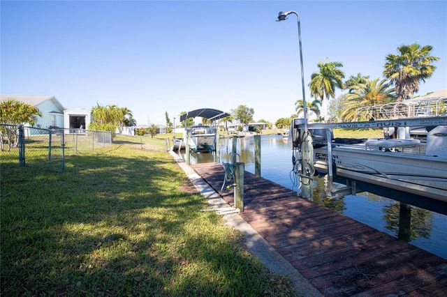 209 DEERFIELD AVENUE NE, Port Charlotte, FL 33952