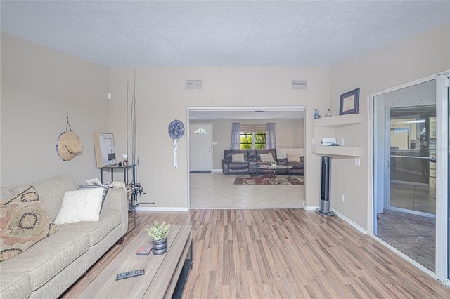 209 DEERFIELD AVENUE NE, Port Charlotte, FL 33952