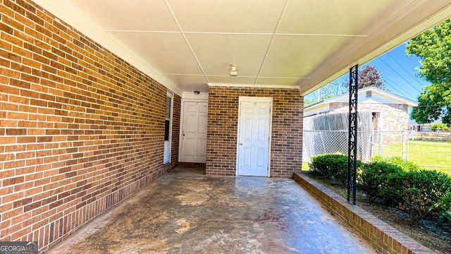 409 Dora Street, Griffin, GA 30223