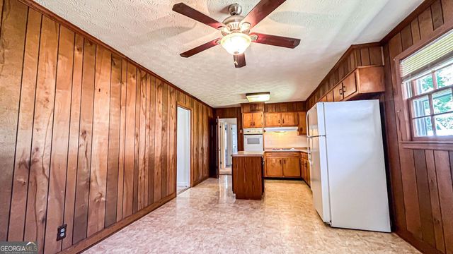 409 Dora Street, Griffin, GA 30223