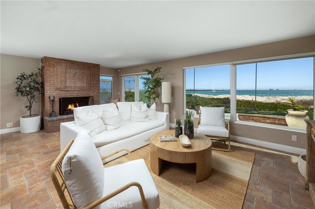 6911 E Seaside, Long Beach, CA 90803