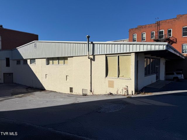 16 5th Street, Bristol, TN 37620