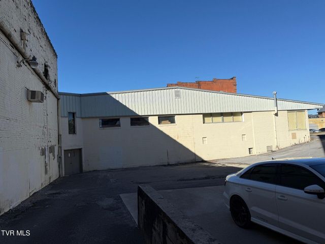 16 5th Street, Bristol, TN 37620