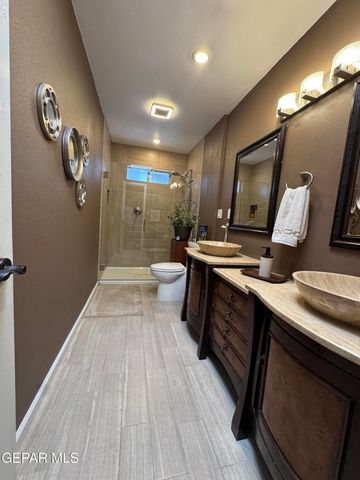 4621 Esparza Lane, El Paso, TX 79934