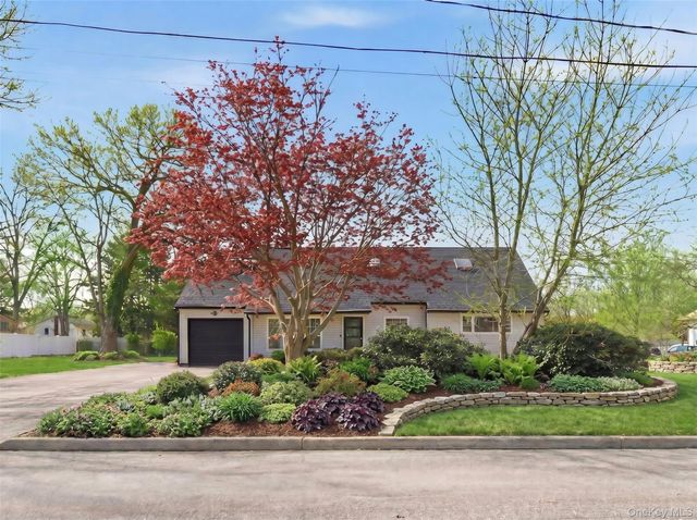 56 Pennaquid Road, Coram, NY 11727