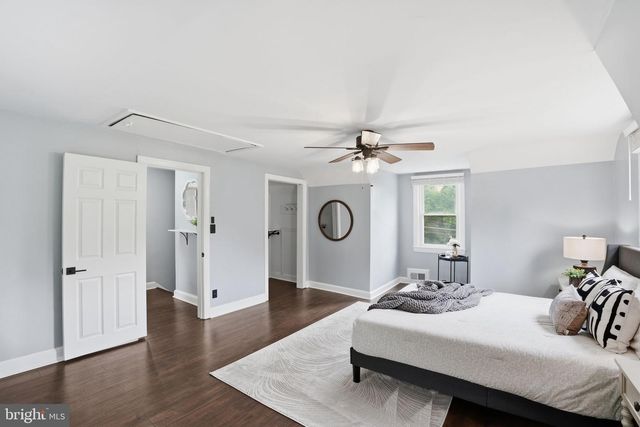 3322 HOLLOMAN RD, Falls Church, VA 22042