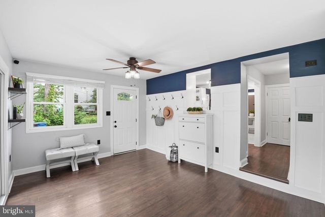 3322 HOLLOMAN RD, Falls Church, VA 22042