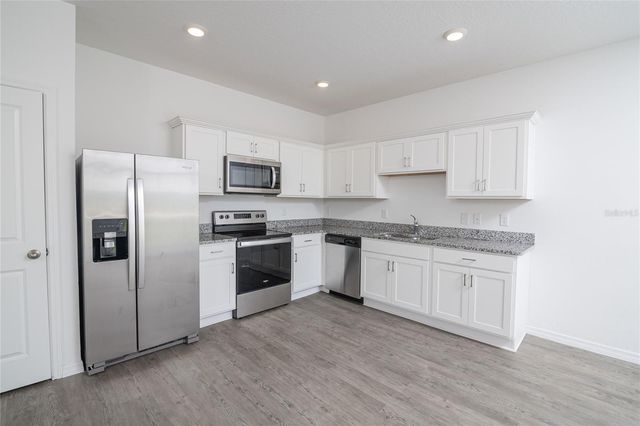 529 MADISON DRIVE, Davenport, FL 33837