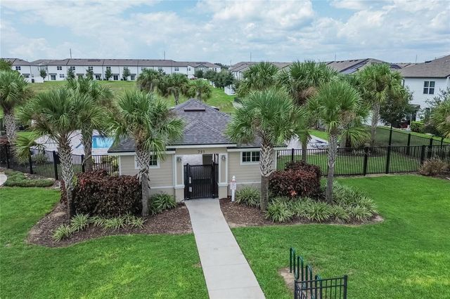 529 MADISON DRIVE, Davenport, FL 33837