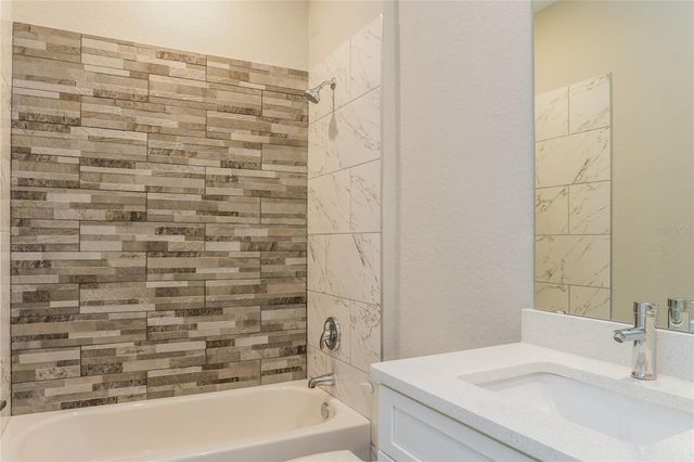 202 SNAPPER WAY, Kissimmee, FL 34759